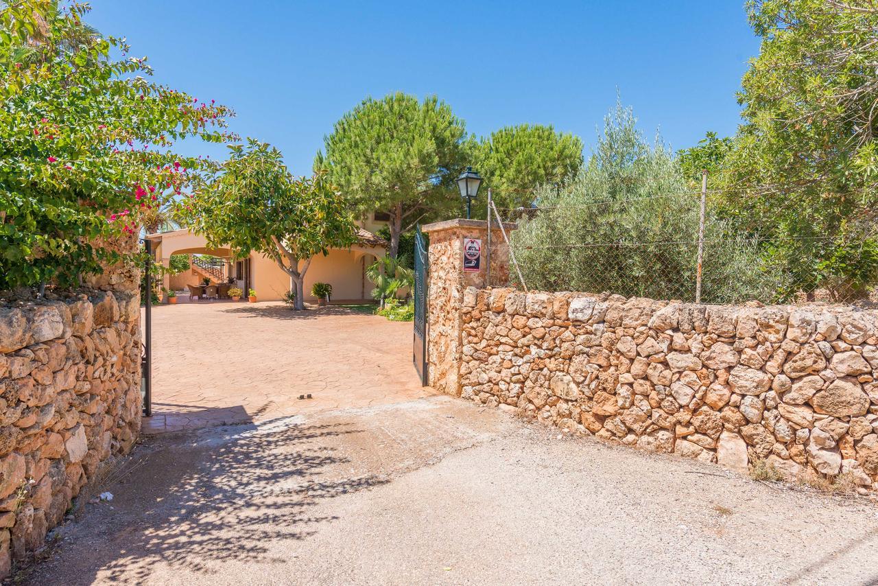 Clau De Sol Villa